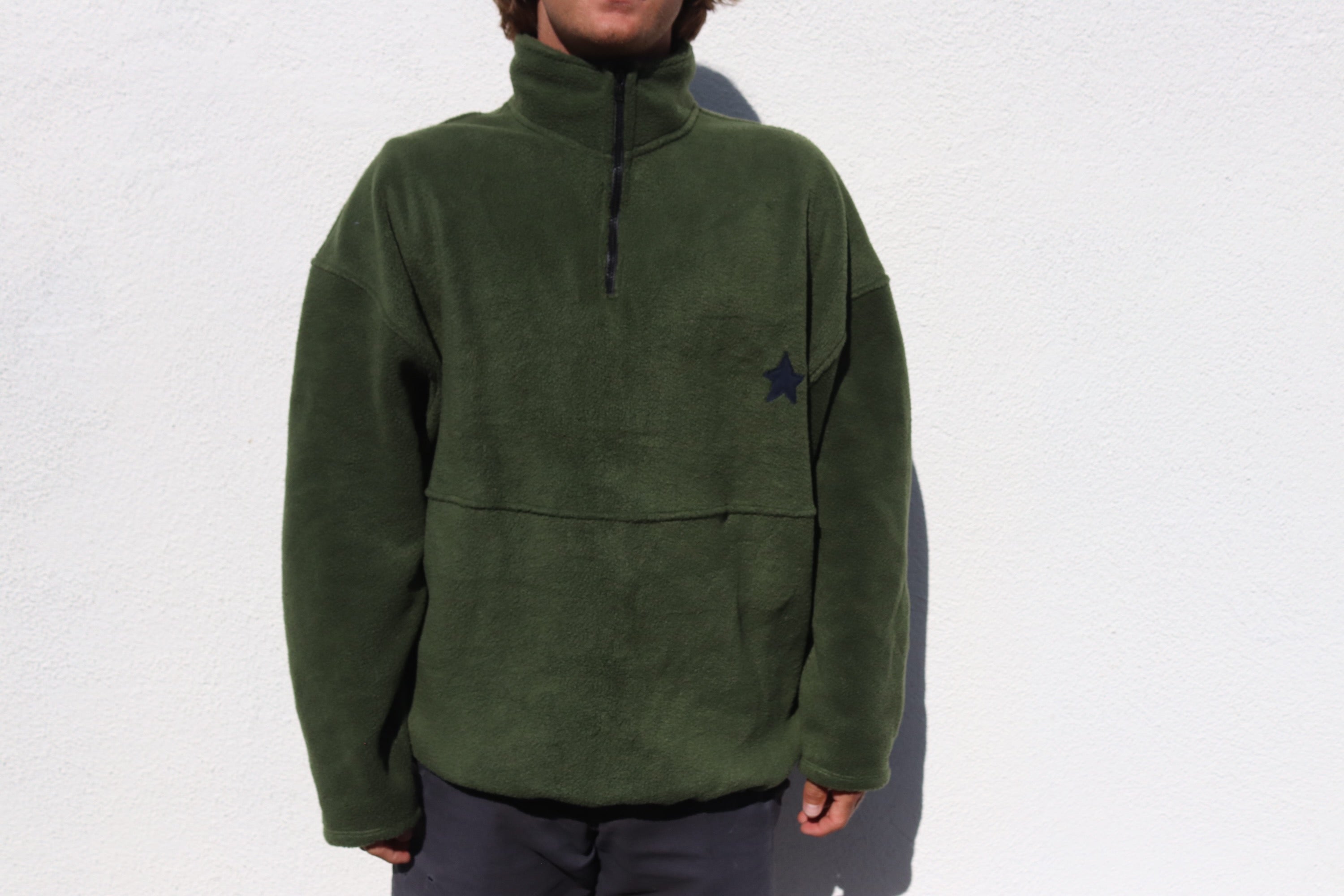 Star Sweater-Olive Green