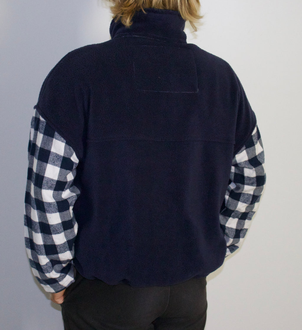 STAR Sweater-Blue Plaid