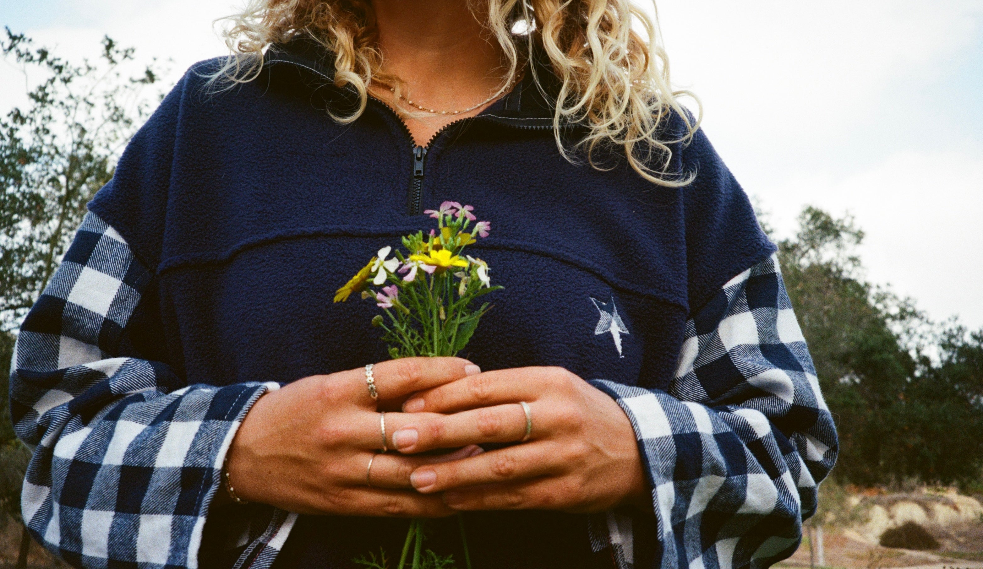 Classic STAR Sweater-Blue Plaid